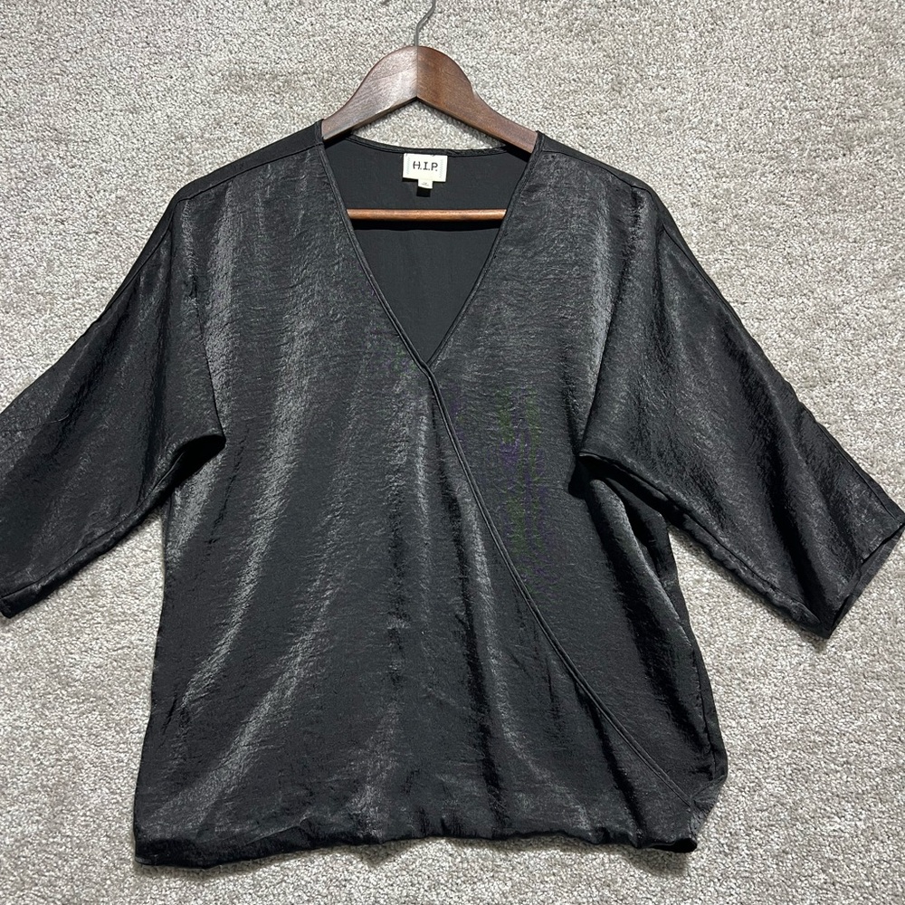 H.I.P. Woman’s Black 3/4 Sleeve Black Blouse Lightweight Faux Wrap Size XS